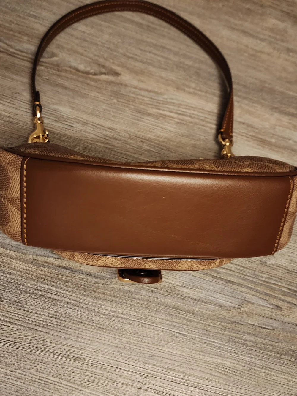COACH Ashton Mini Shoulder Bag NWT!!